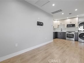 9846 Monogram Ave, Northridge (los Angeles) CA 91343