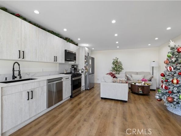 9846 Monogram Ave, Northridge (los Angeles) CA 91343
