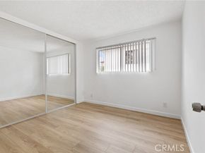 13040 Dronfield 25, Sylmar (los Angeles) CA 91342