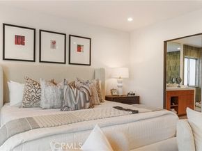 4909 Calvin, Tarzana (los Angeles) CA 91356