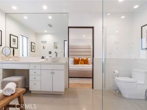 4909 Calvin, Tarzana (los Angeles) CA 91356