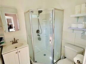 884 W Sepulveda, San Pedro (los Angeles) CA 90731