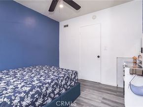 19127 Enadia Way Avenue, Reseda (los Angeles) CA 91335