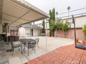 19127 Enadia Way Avenue, Reseda (los Angeles) CA 91335