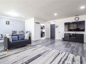 19127 Enadia Way Avenue, Reseda (los Angeles) CA 91335