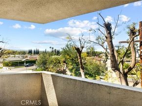 19350 Sherman Way 204, Reseda (los Angeles) CA 91335