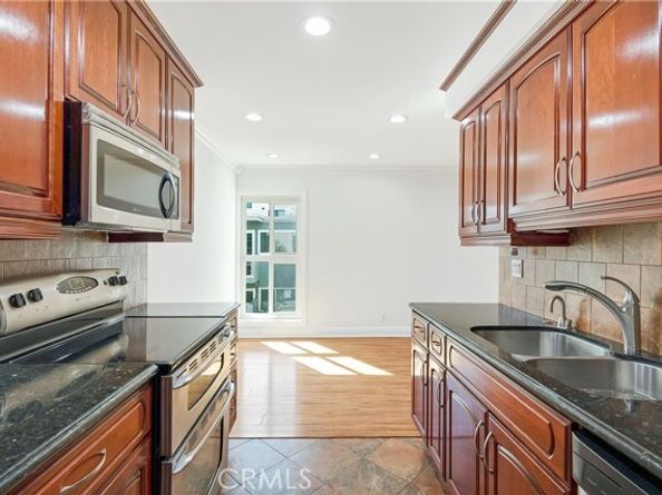 6160 Whitsett Avenue 6, North Hollywood (los Angeles) CA 91606