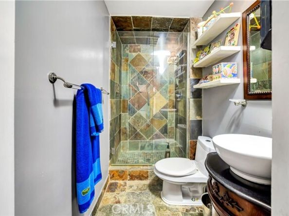 5441 Calvin Avenue, Tarzana (los Angeles) CA 91356