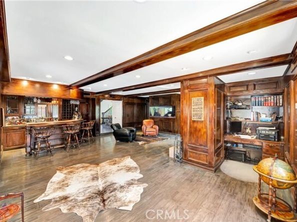 5441 Calvin Avenue, Tarzana (los Angeles) CA 91356