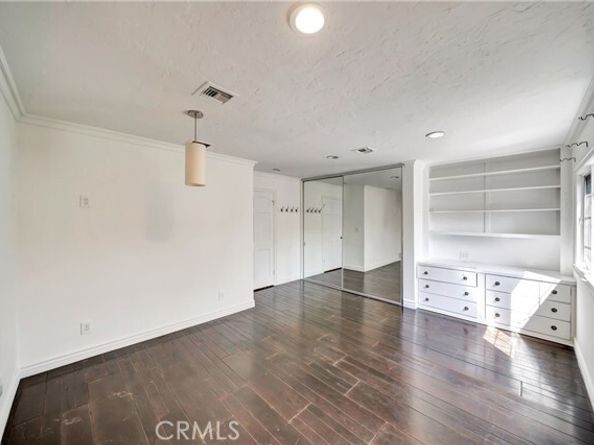 5441 Calvin Avenue, Tarzana (los Angeles) CA 91356