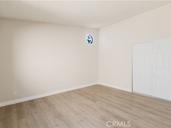 11384 Dronfield 36, Pacoima (los Angeles) CA 91331