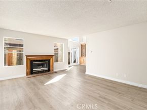 11384 Dronfield 36, Pacoima (los Angeles) CA 91331