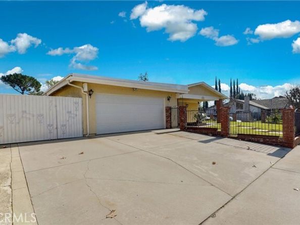 10532 Eton, Chatsworth (los Angeles) CA 91311