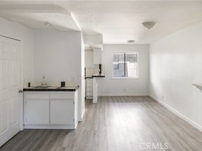 9144 Burnet 31, North Hills (los Angeles) CA 91343