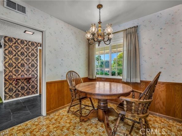 23717 Crosson Drive, Woodland Hills (los Angeles) CA 91367