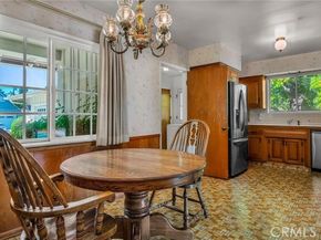 23717 Crosson Drive, Woodland Hills (los Angeles) CA 91367