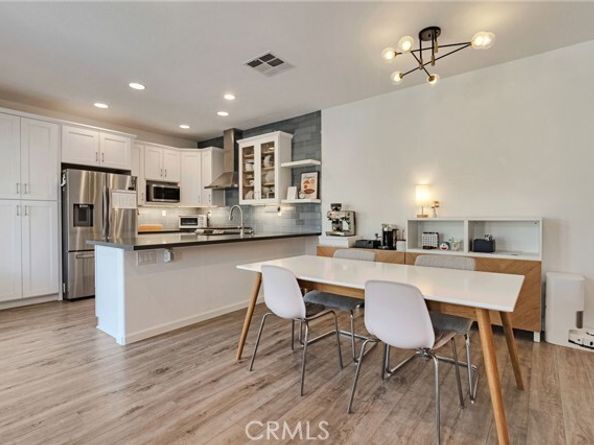 922 S Country Glen Way, Anaheim CA 92808