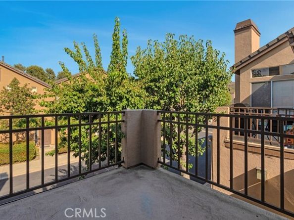 922 S Country Glen Way, Anaheim CA 92808