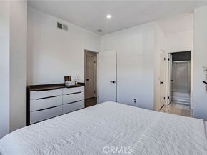 922 S Country Glen Way, Anaheim CA 92808