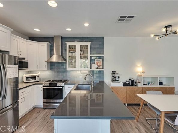 922 S Country Glen Way, Anaheim CA 92808