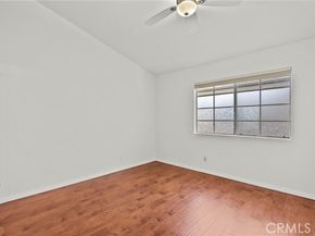 18347 Saticoy Street 24, Reseda (los Angeles) CA 91335