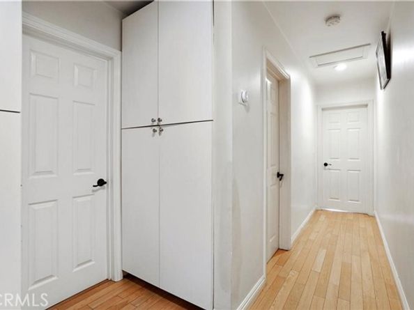 7060 Morse Avenue, North Hollywood (los Angeles) CA 91605