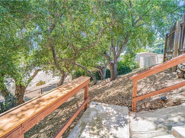 10743 Mountair Avenue, Tujunga (los Angeles) CA 91042