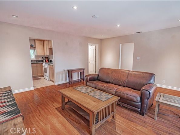 10743 Mountair Avenue, Tujunga (los Angeles) CA 91042