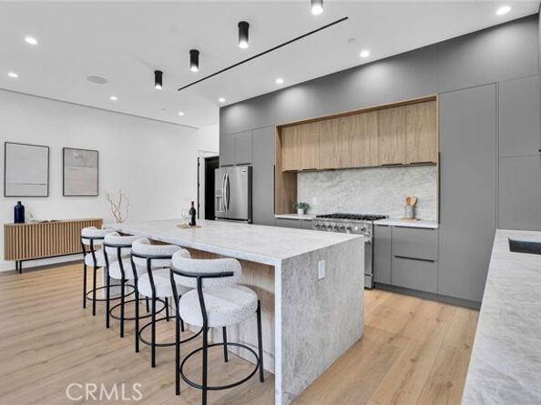 6010 Lasaine Avenue, Encino (los Angeles) CA 91316