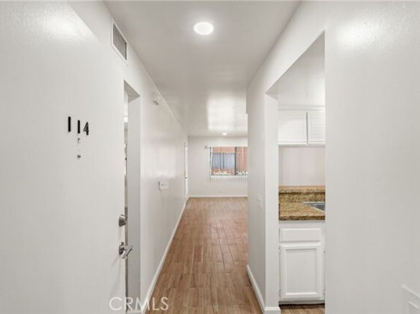 12601 Van Nuys Boulevard 114, Pacoima (los Angeles) CA 91331