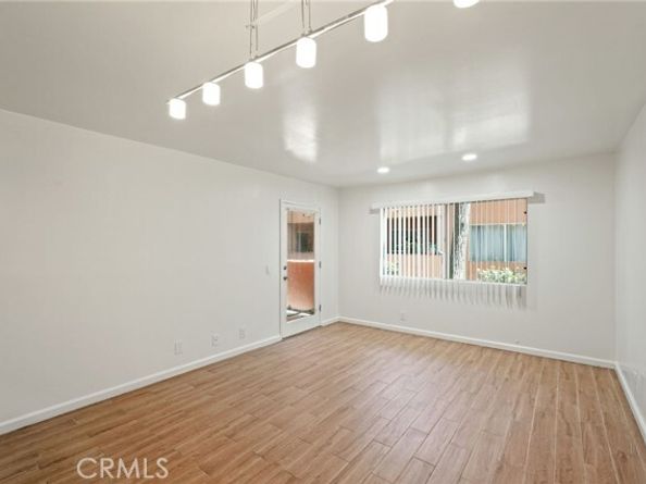 12601 Van Nuys Boulevard 114, Pacoima (los Angeles) CA 91331