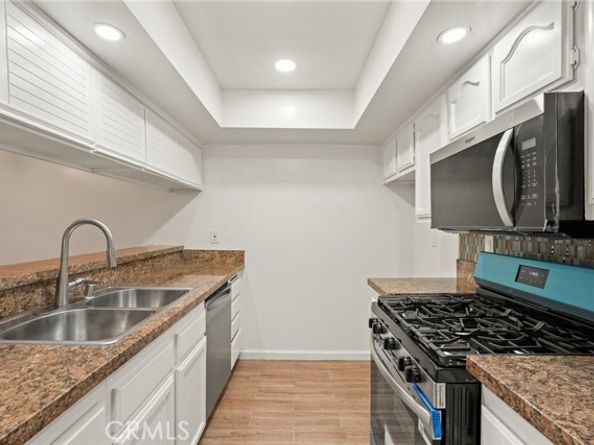 12601 Van Nuys Boulevard 114, Pacoima (los Angeles) CA 91331