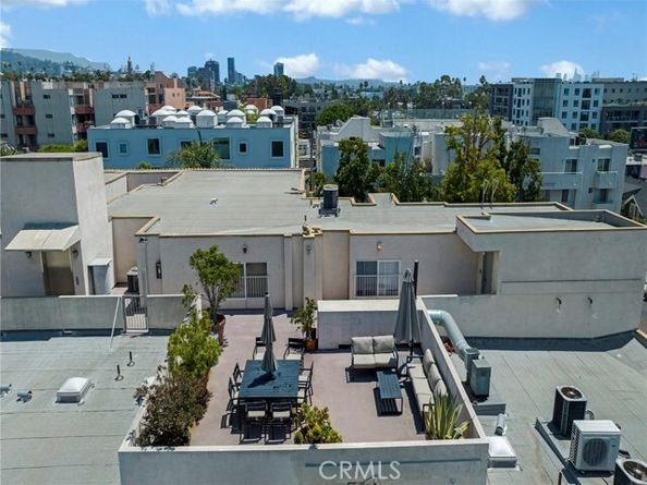 1319 N Detroit Street 203, Los Angeles CA 90046