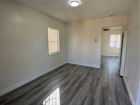 1030 W 88th Street, Los Angeles CA 90044