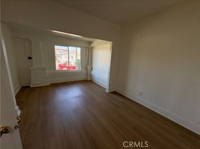 1030 W 88th Street, Los Angeles CA 90044