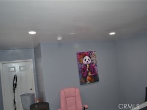 11068 Penrose, Sun Valley (los Angeles) CA 91352