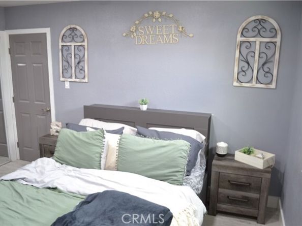 11068 Penrose, Sun Valley (los Angeles) CA 91352