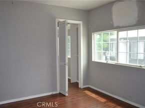 11068 Penrose, Sun Valley (los Angeles) CA 91352