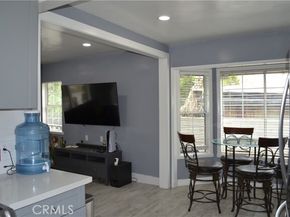 11068 Penrose, Sun Valley (los Angeles) CA 91352