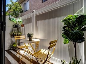 11100 Acama Street 16, Studio City (los Angeles) CA 91602