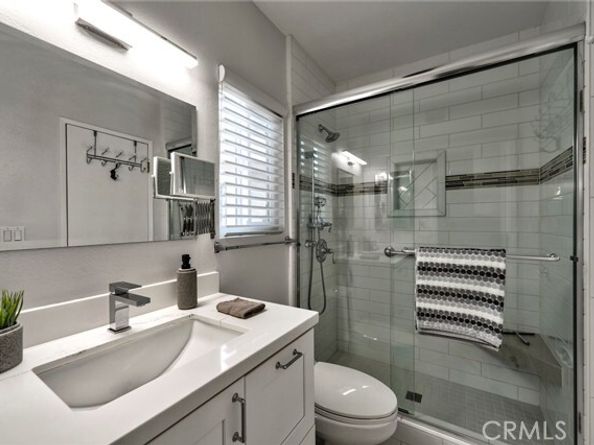 11100 Acama Street 16, Studio City (los Angeles) CA 91602
