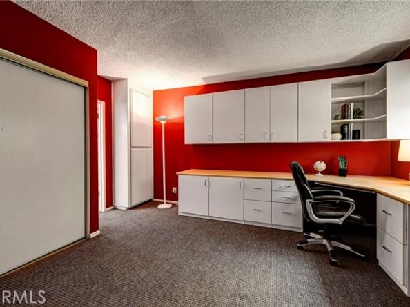 11100 Acama Street 16, Studio City (los Angeles) CA 91602