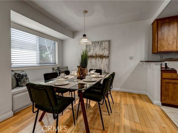 11100 Acama Street 16, Studio City (los Angeles) CA 91602