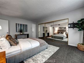 11100 Acama Street 16, Studio City (los Angeles) CA 91602