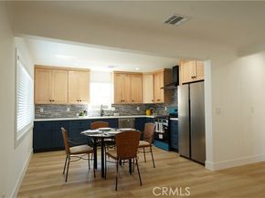 1850 W. 80th Street, Los Angeles CA 90047