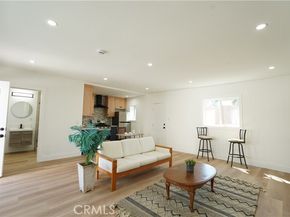 1850 W. 80th Street, Los Angeles CA 90047