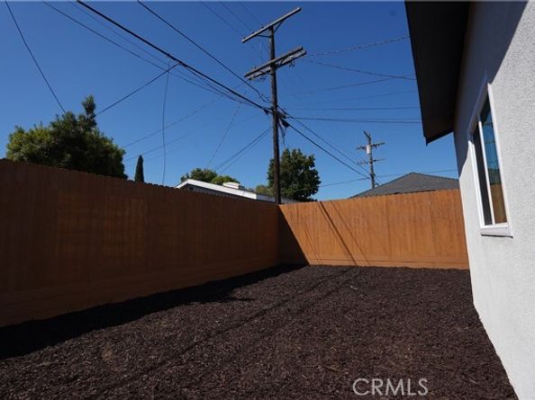 1850 W. 80th Street, Los Angeles CA 90047