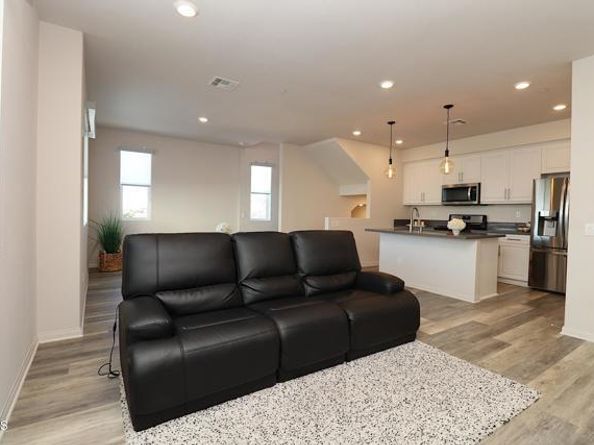 24847 Whaler Way, Harbor City (los Angeles) CA 90710