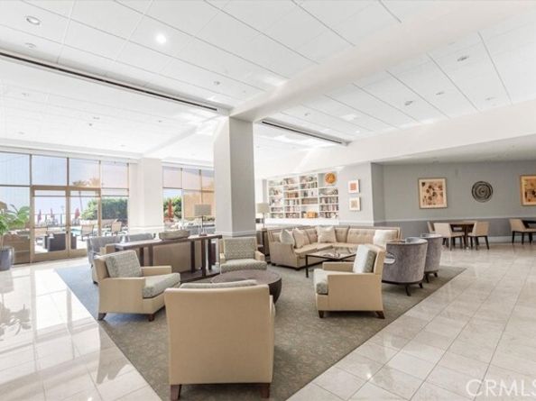 850 E Ocean Boulevard 209, Long Beach CA 90802