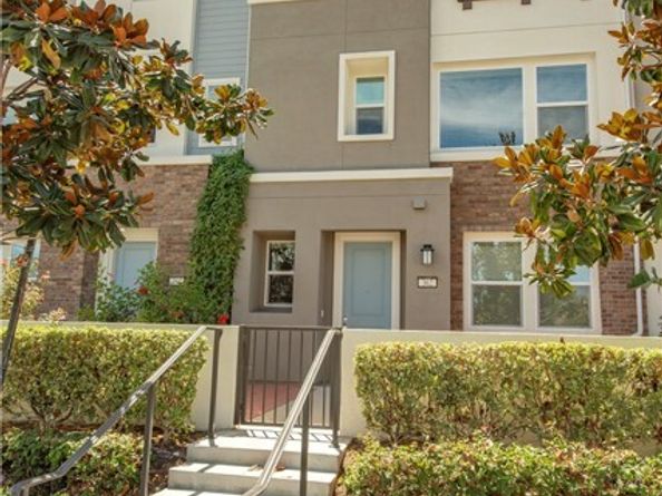 362 Bellver, Lake Forest (el Toro) CA 92630